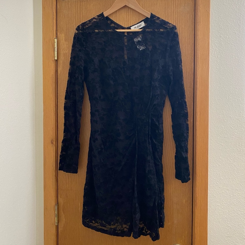 AVAH • NWT! Long Sleeve Black Lace Overlay Cocktail Dress - Size L